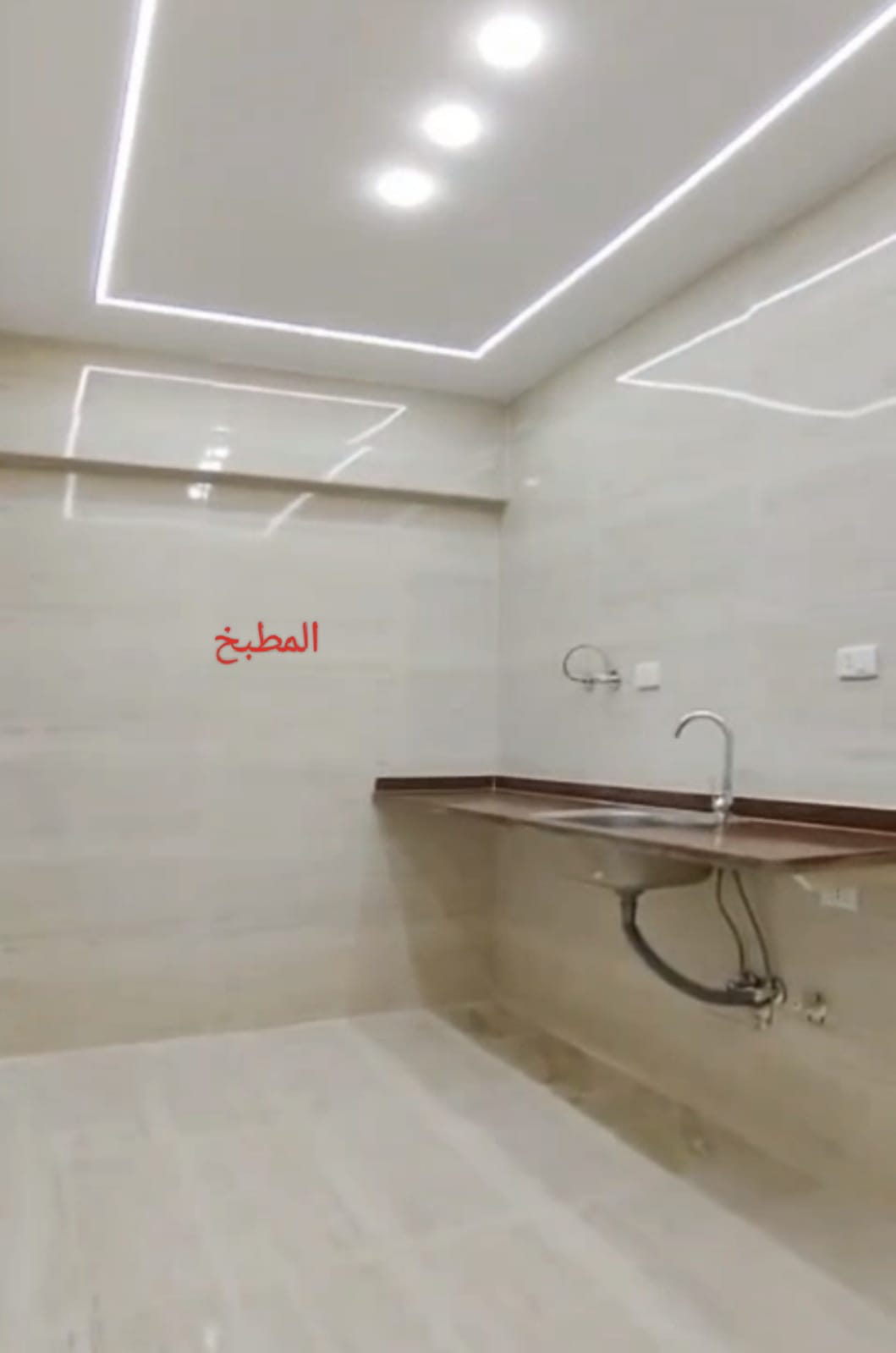 فرصة مميزة للبيع بالعجمي منطقه الهانوفيل