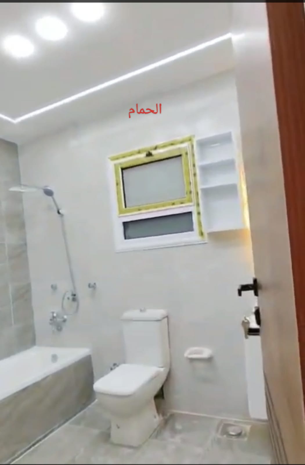 فرصة مميزة للبيع بالعجمي منطقه الهانوفيل