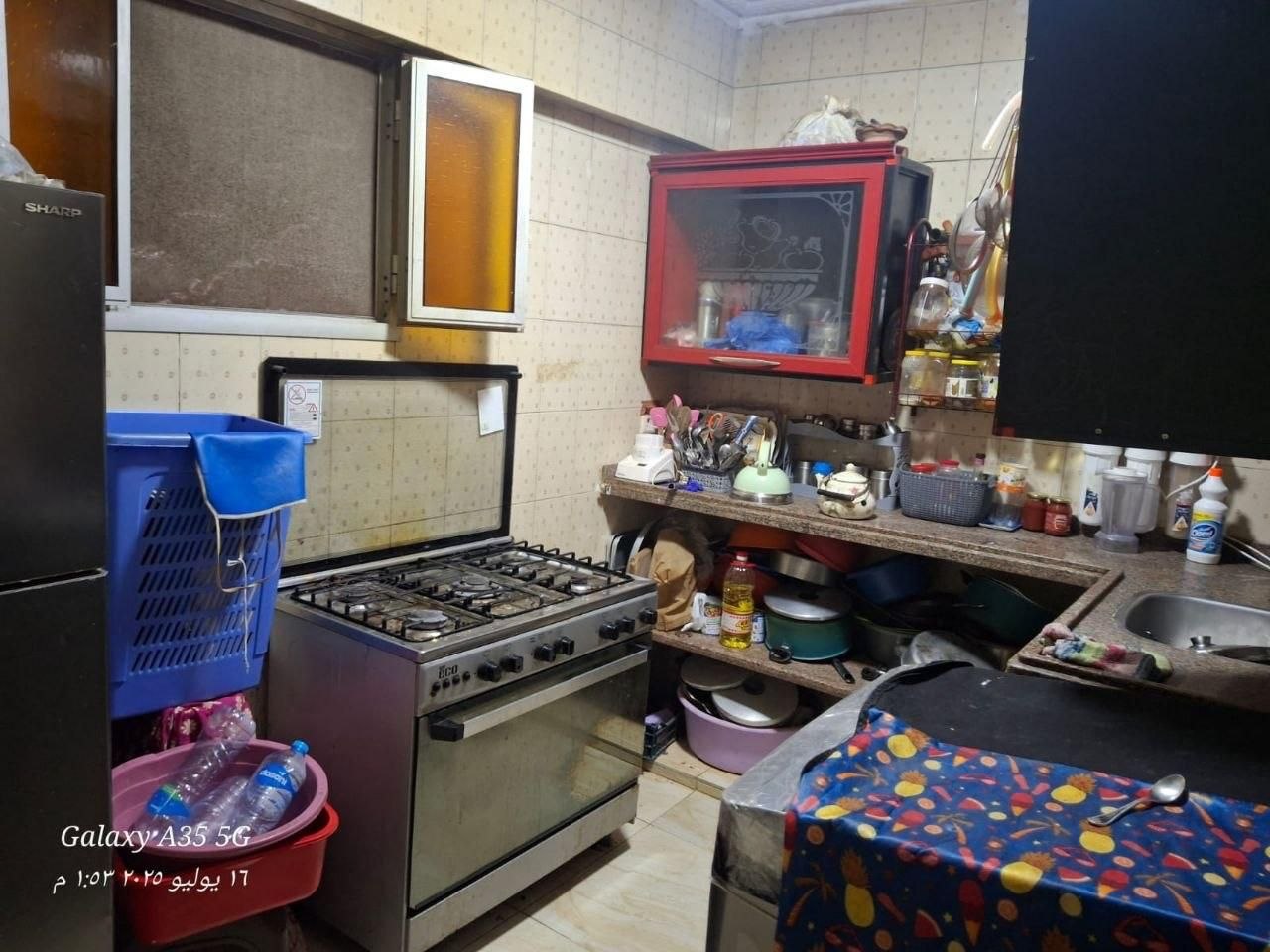 شقه فاخرة بحري 