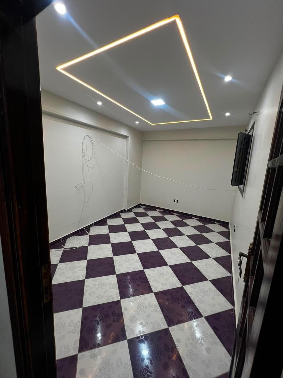 شقه اعلى مستوى تشطيب بسعر خيال