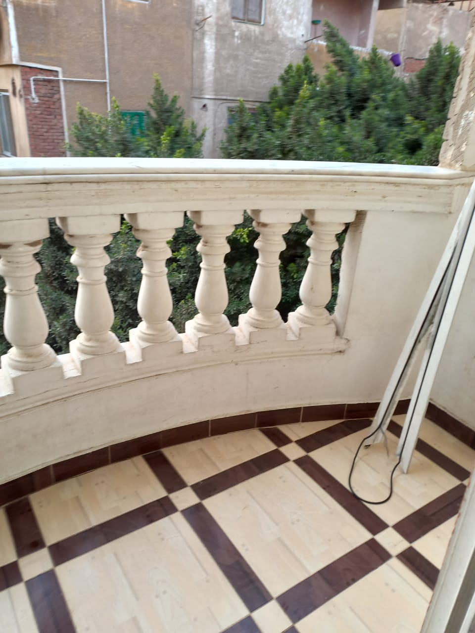منزل للبيع فرصة استثمارية وسكنية 