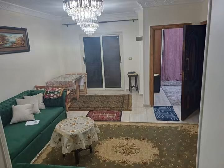 شقه مميزة فى سيدى بشر بحرى