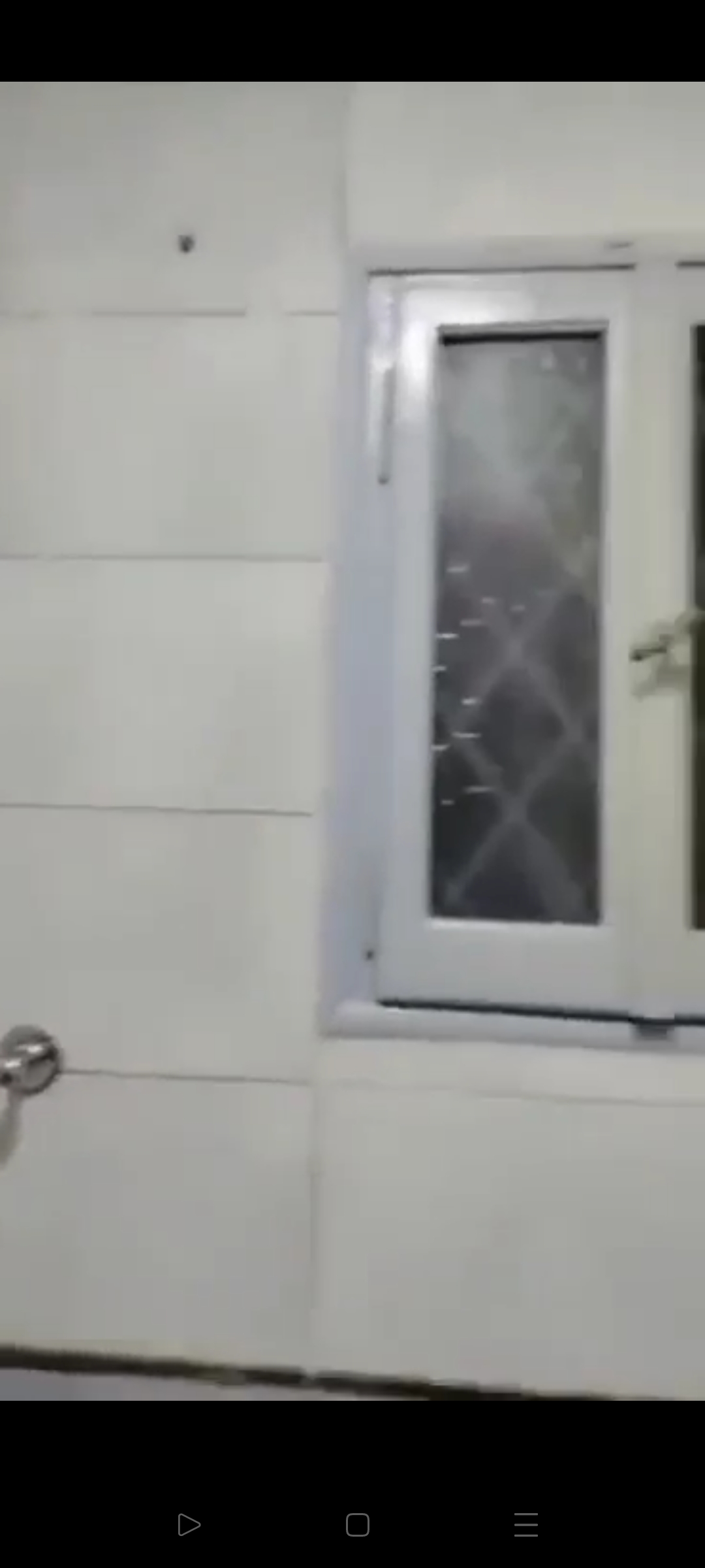 فرصه استثمارية جدا للسكن والاستثمار 