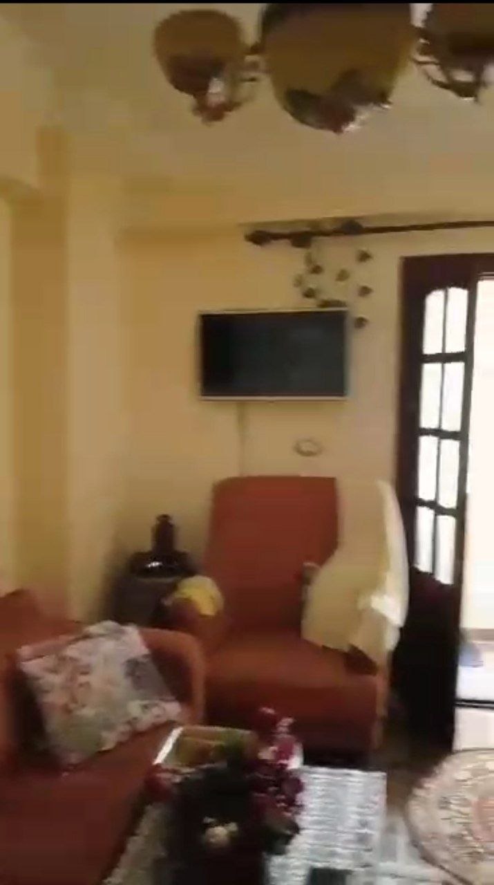 فرصه مميزة للسكن او الاستثمار 