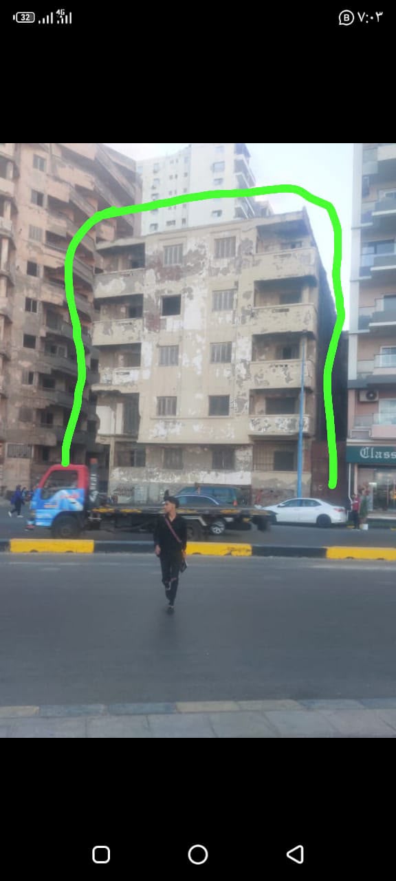 للبيع عقار سنكي صف اول بحر سيدي بشر