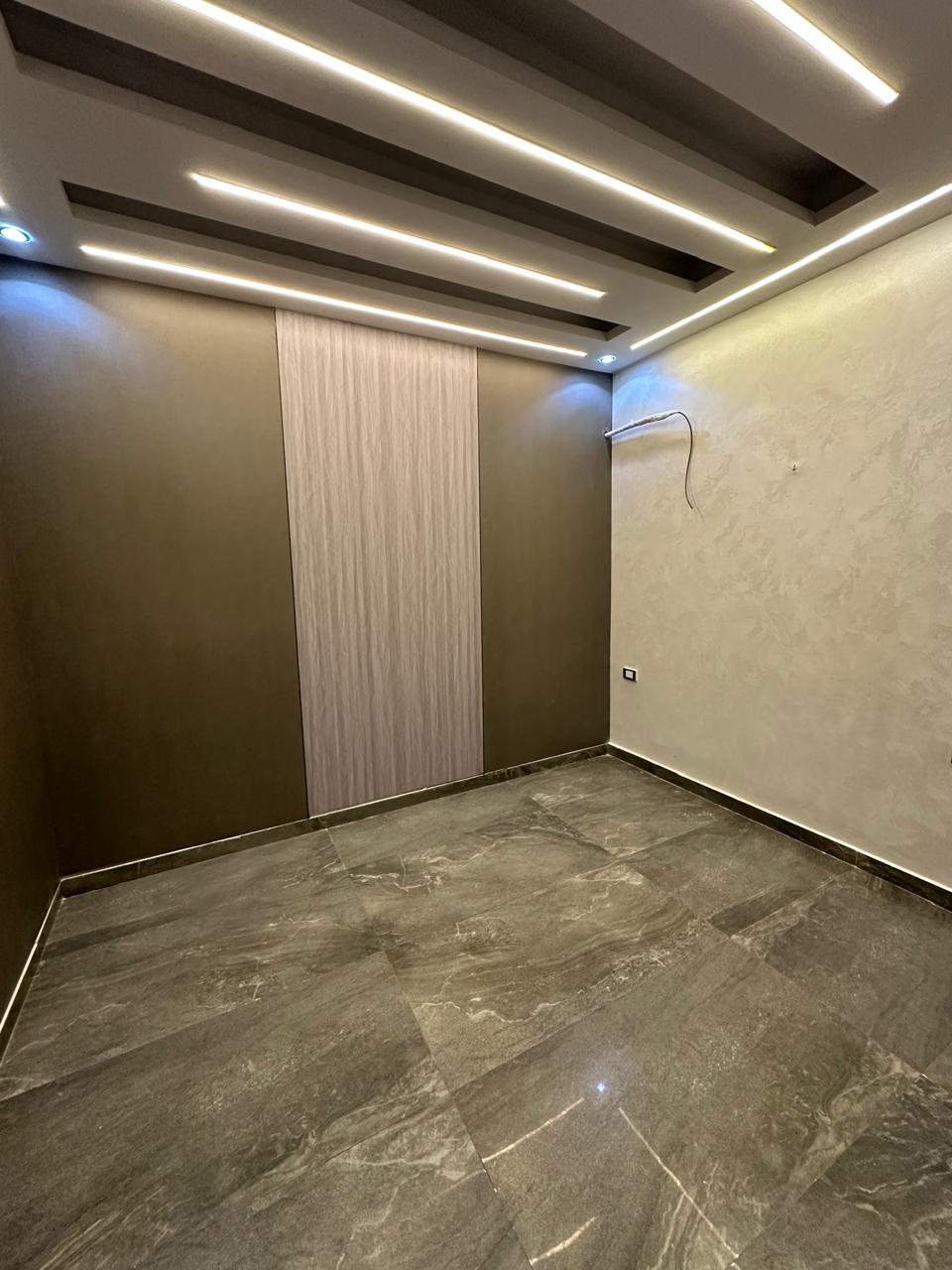 شقة ايجار سكني او اداري خلف جنينة مول