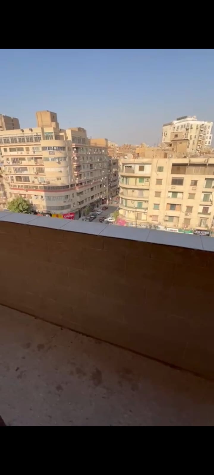- شقة مميزة بميدان تریومف الرئيسي