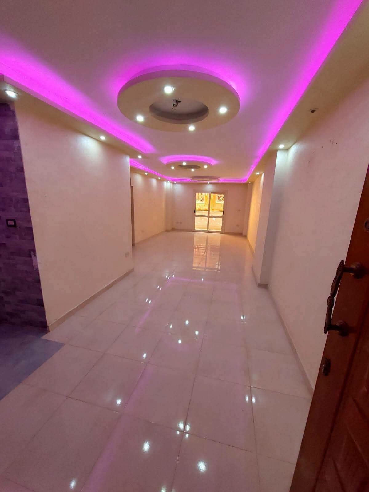 شقة مميزة بالبيطاش العجمي 