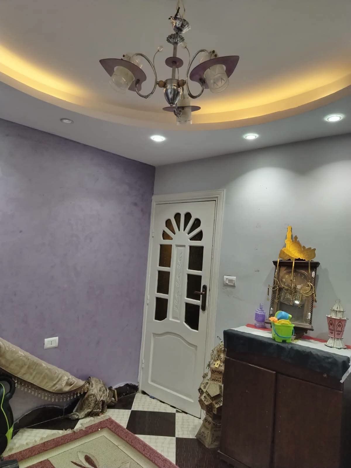 شقة فاخرة بالبيطاش بمساحه مميزة  