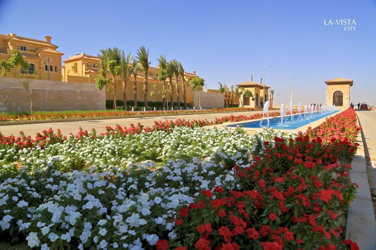 900 فدان من الفخامة… وفيلات فقط
