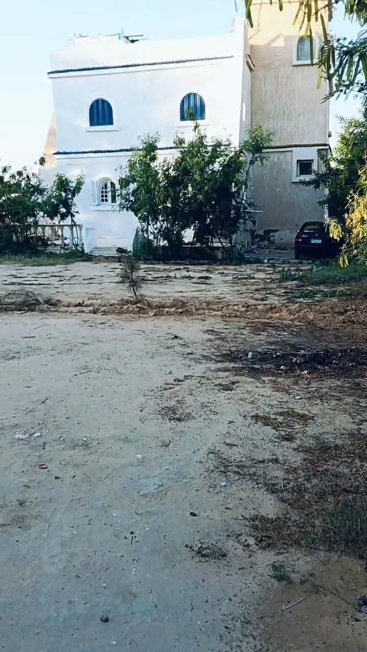 فيلا للبيع في الساحل الشمال 