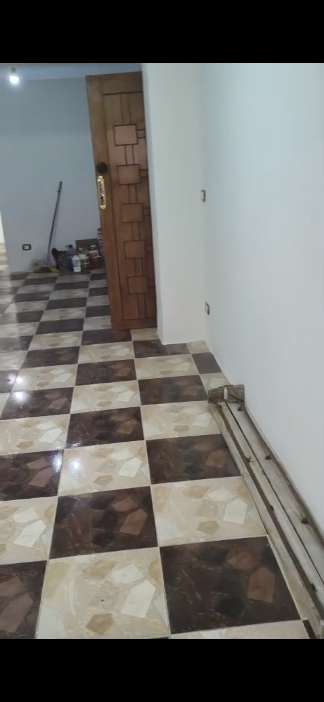 السيوف شماعة – نطاق دوران السيوف – قريب من شارع جميلة بوحريد وشارع مصطفى كامل.