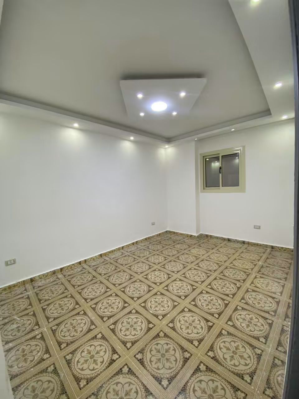 شقه فاخره شهر العسل 