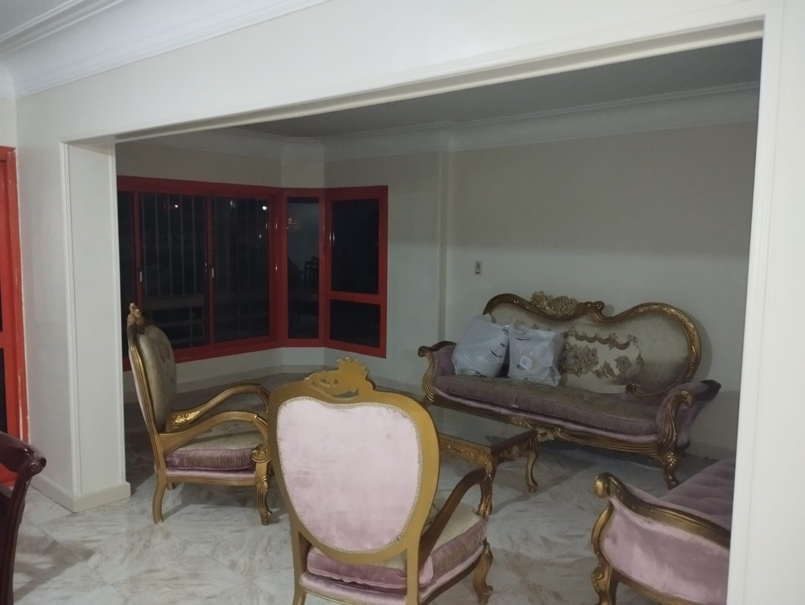شقة للبيع بشيراتون مصر الجديدة