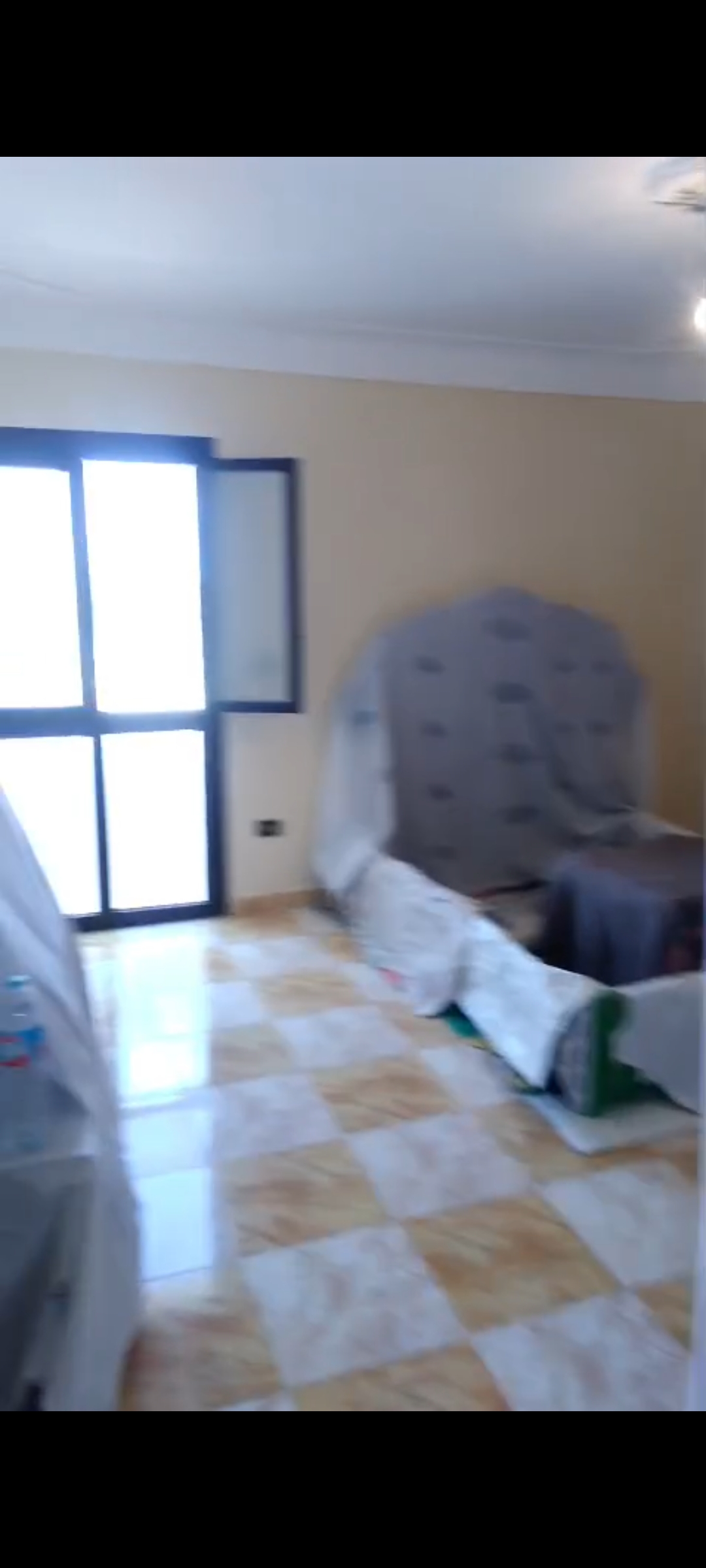 شقه لوكس