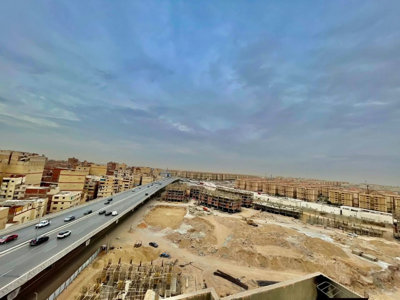 شقتك بجوار جاردينيا سيتي بمقدم 600 ألف فقط!