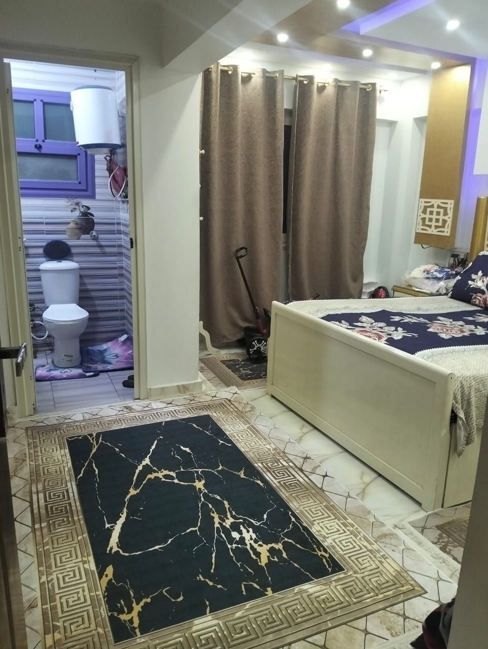 شقه فاخرة لعشاق المساحات الواسعه 