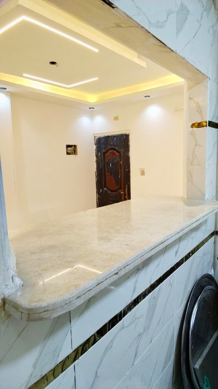 لعشاق الأدوار العليا  ش الحي 