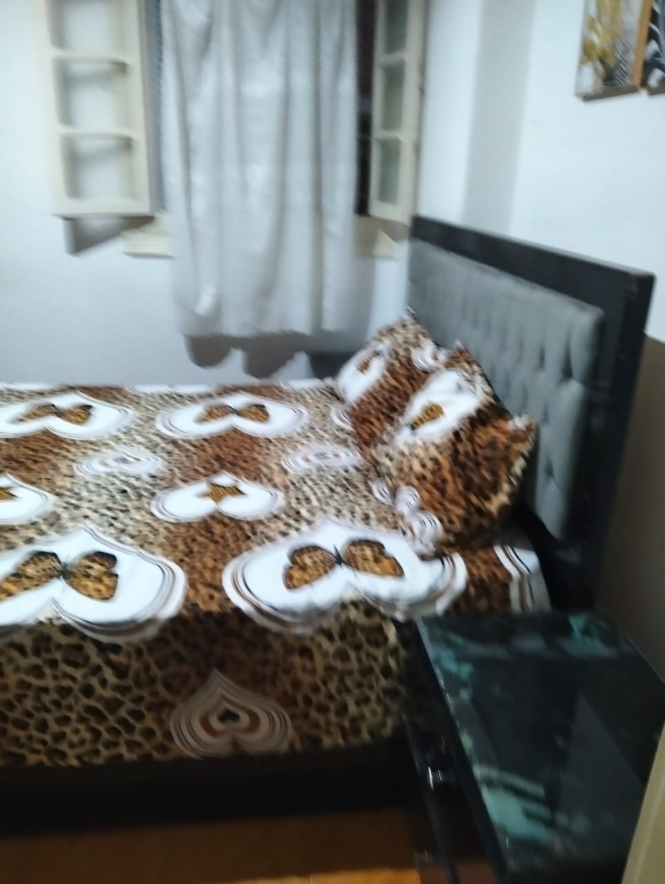 موقع مميز جدا في العصافره شارع الورده البيضاء