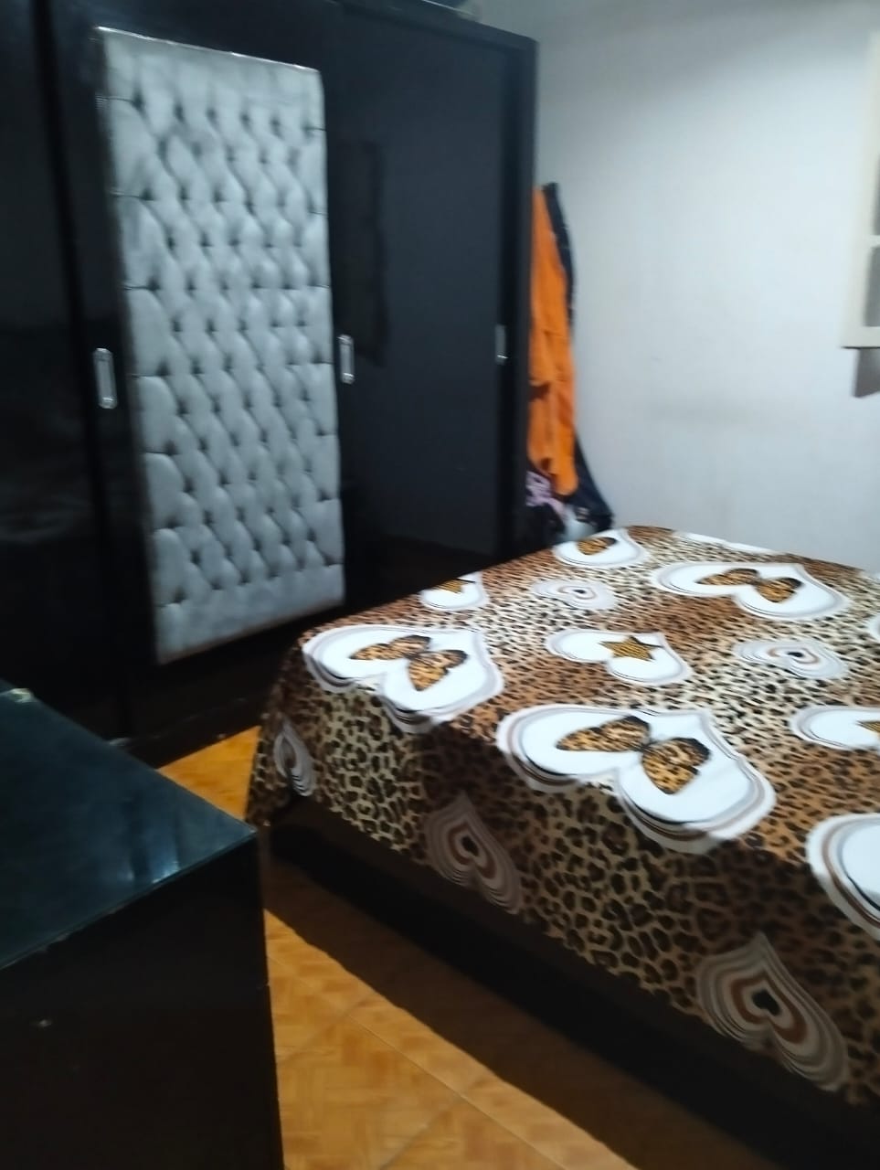 موقع مميز جدا في العصافره شارع الورده البيضاء