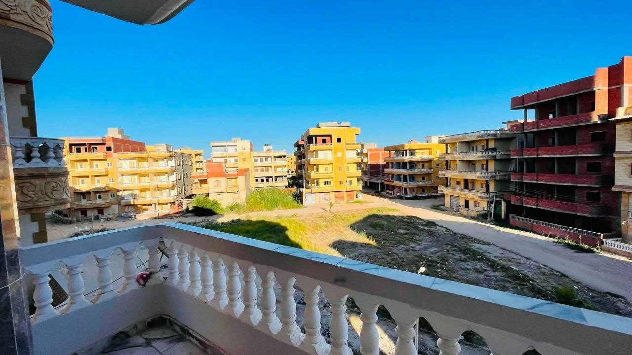 شقة للبيع في جمصة 