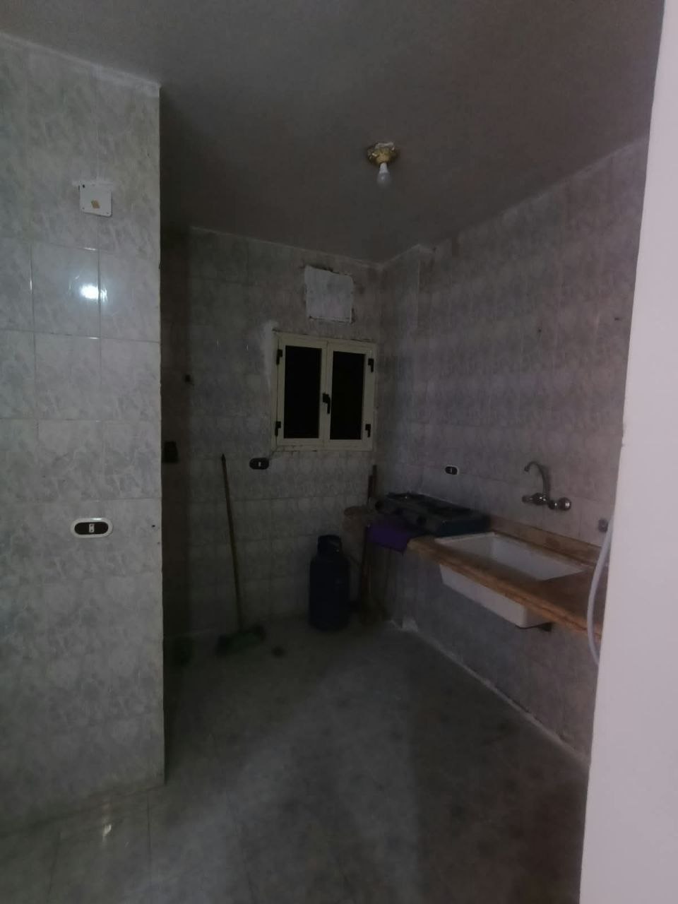 فرصه لقطه للبيع بالفرش ونت 