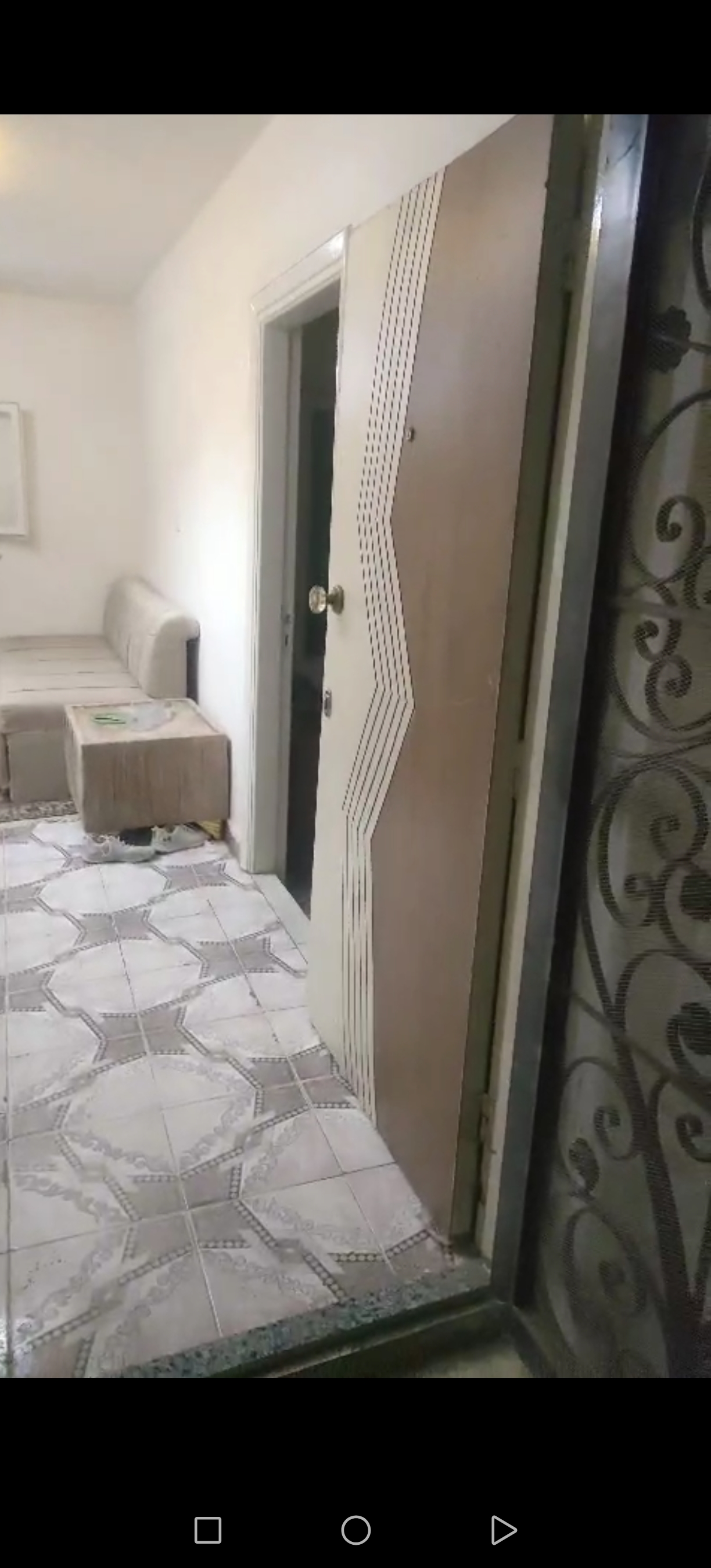شقه مناسبه. عريس أو أسرة صغيره 