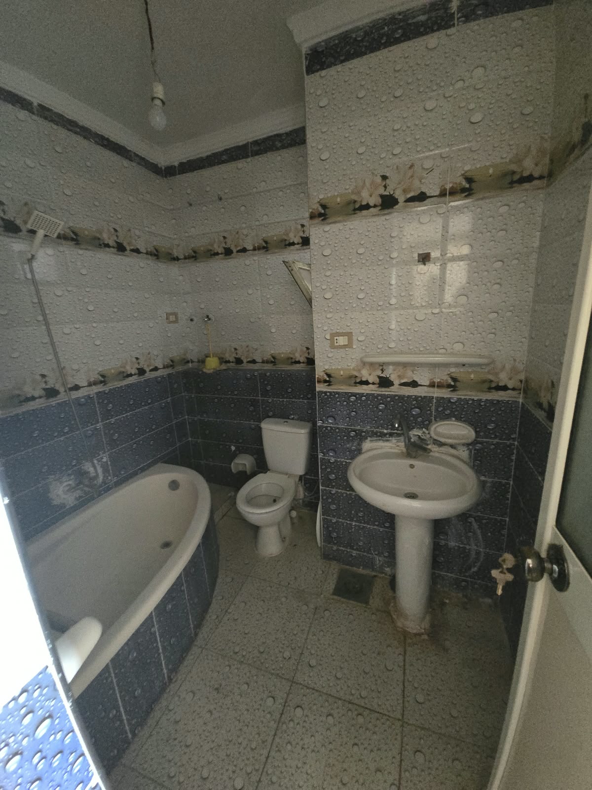 شقه للبيع اسكندريه سيدي بشر 