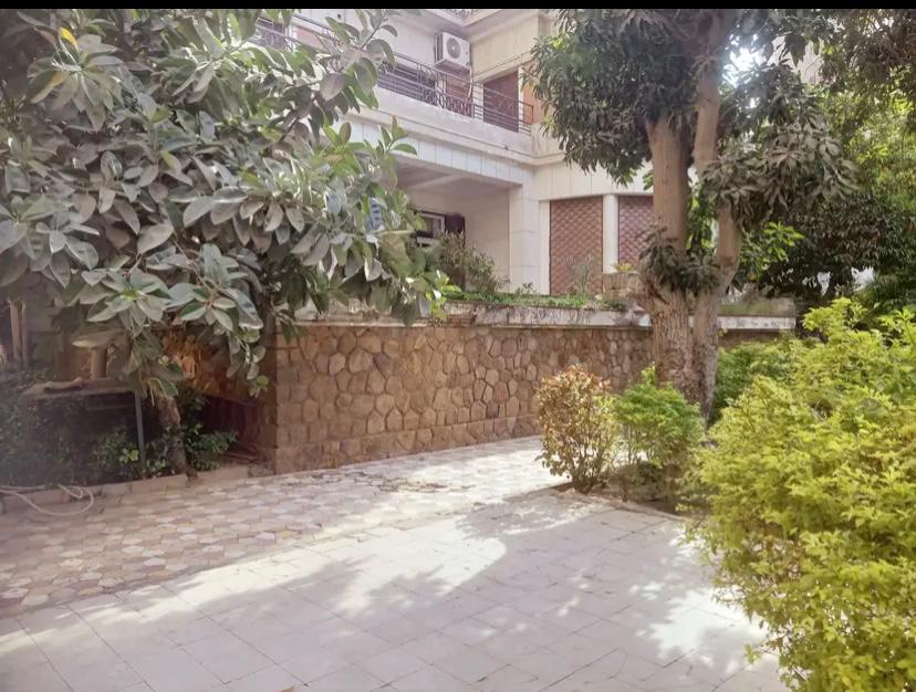 فيلا فاخرة بمصر الجديدة 