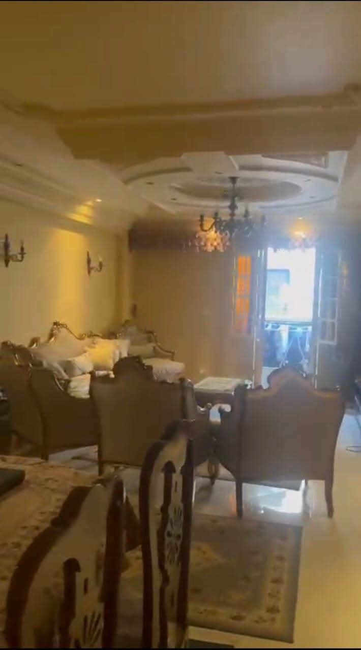 شقه بمواصفات خاصه بسموحه