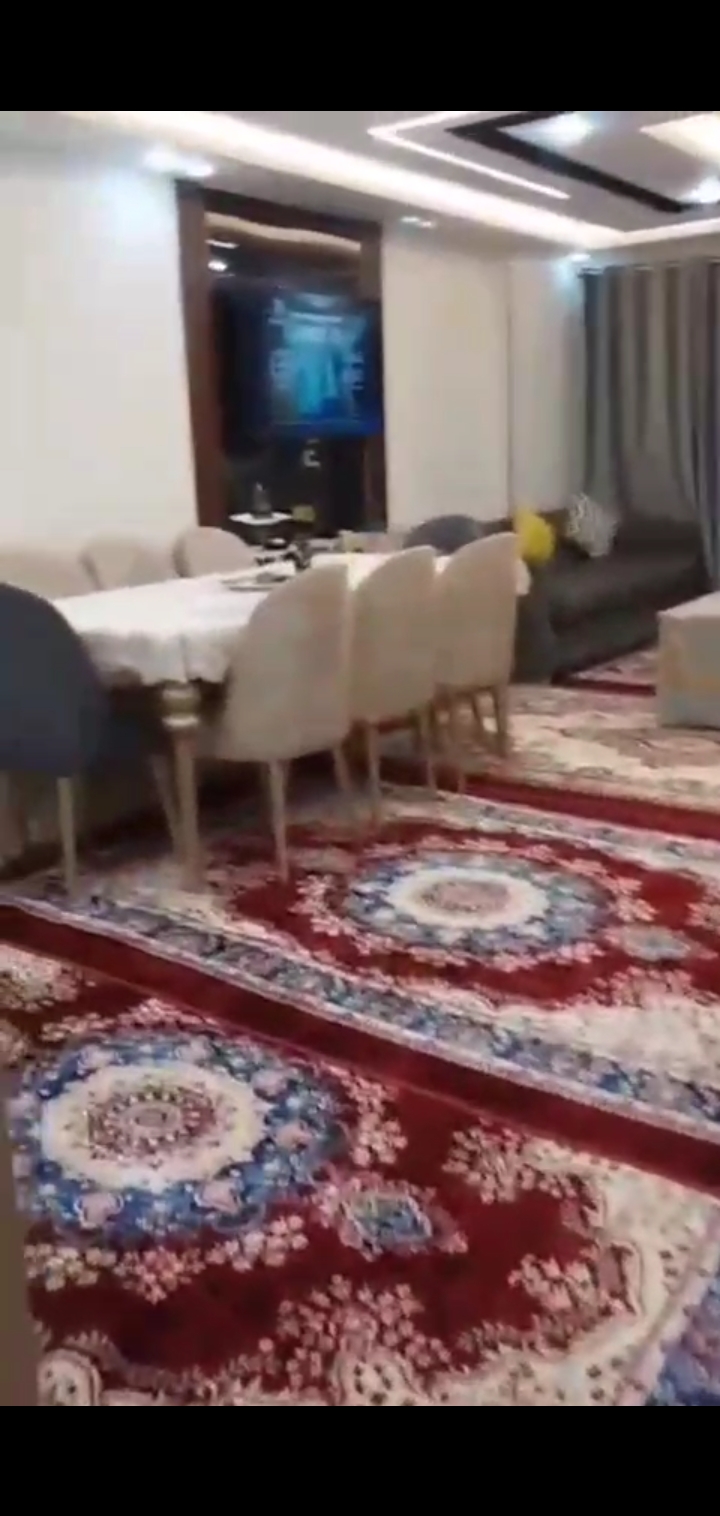 شقه بالنزهه الجديدة شارع 27