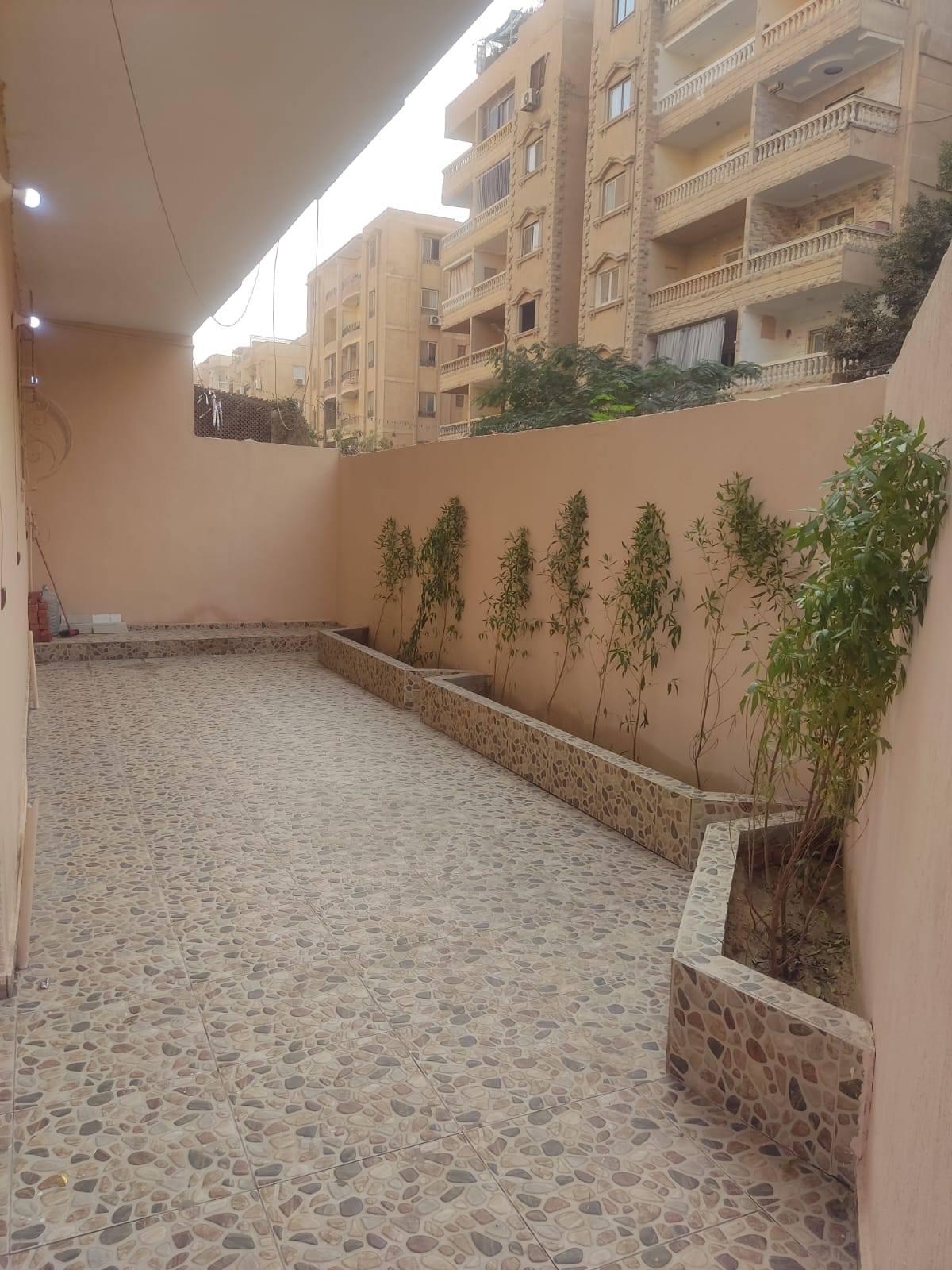 فرصه تلاك فيلا ارضي في موقع ممتاز ناصيه الشماليه شرقيه موقع استراتيجي حيوي