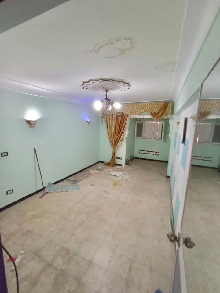🚨 لقطة العمر وسعر مش هيتكرر.. امتلك شقتك في قلب العجمي البيطاش وبسعر تحفة! 🏠🔥