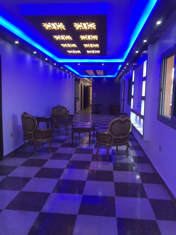 ✨ عشاق التميز والخصوصية.. روف فخم بمساحة 200 متر في أرقى مواقع البيطاش! 🌆👑