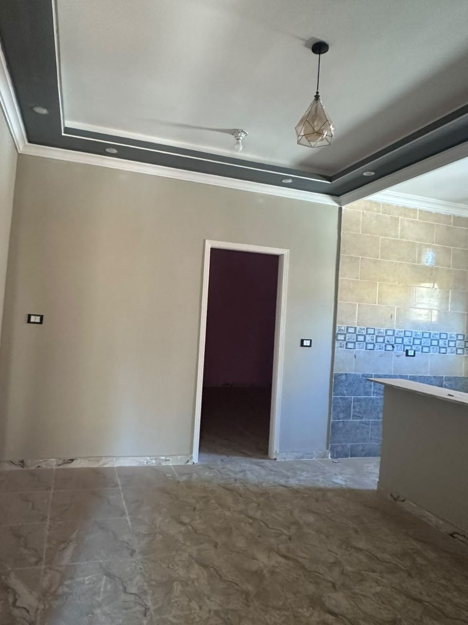 شقه للبيع في البيطاش شهر العسل