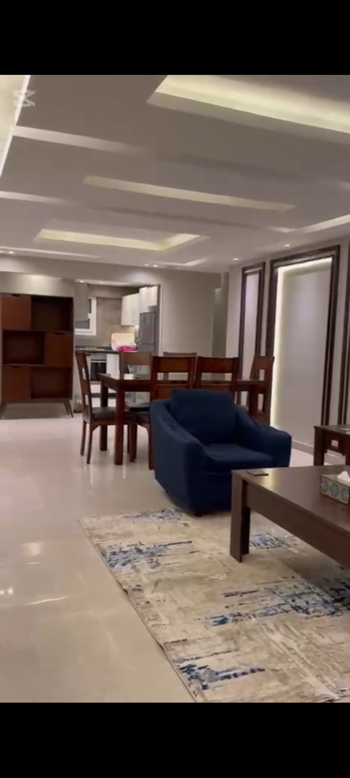 فرصة استثمارية ببرج بشارع عبد العزيز بالمهندسين