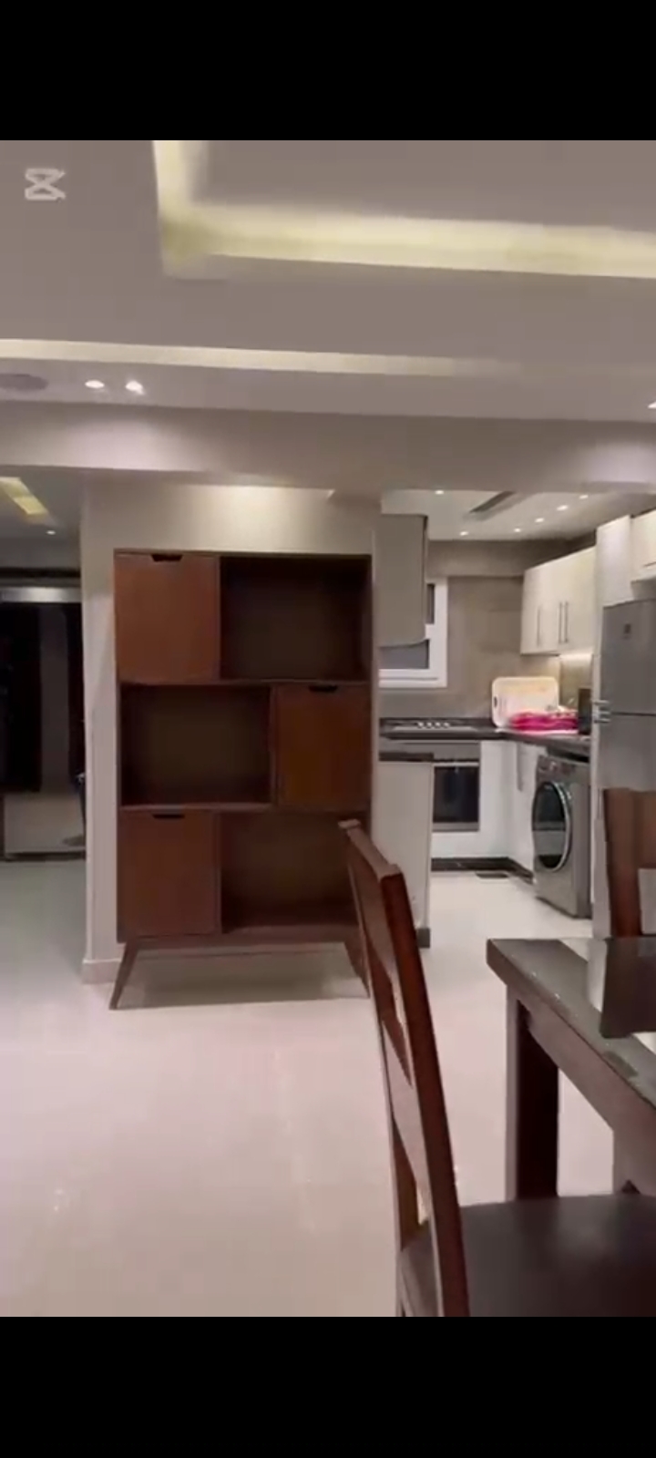 فرصة استثمارية ببرج بشارع عبد العزيز بالمهندسين