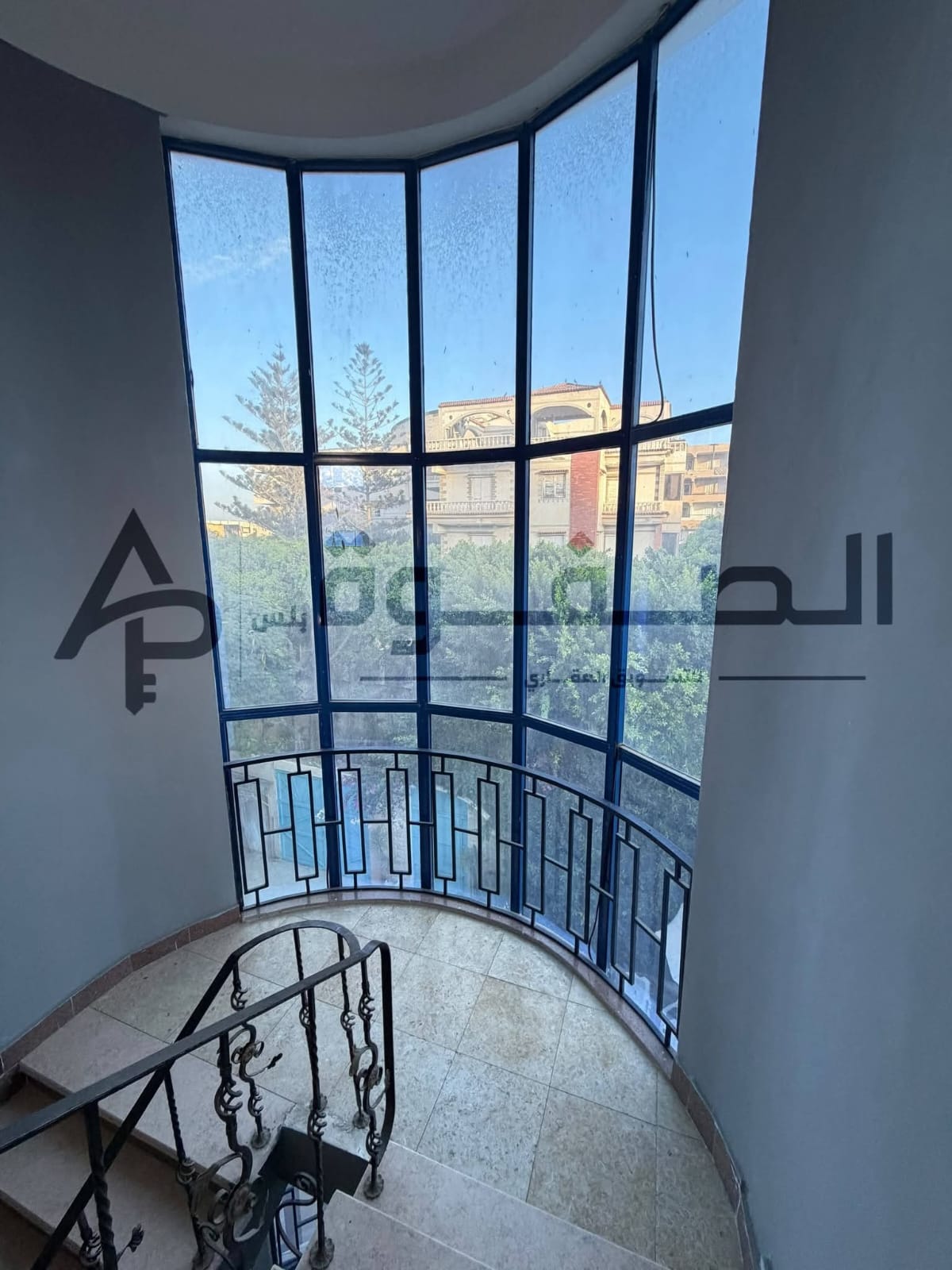 ✨ لكل عشاق الفخامة والتميز.. قصر مُصغر يجمع بين الخصوصية والرقي في قلب البيطاش 🏡🔥