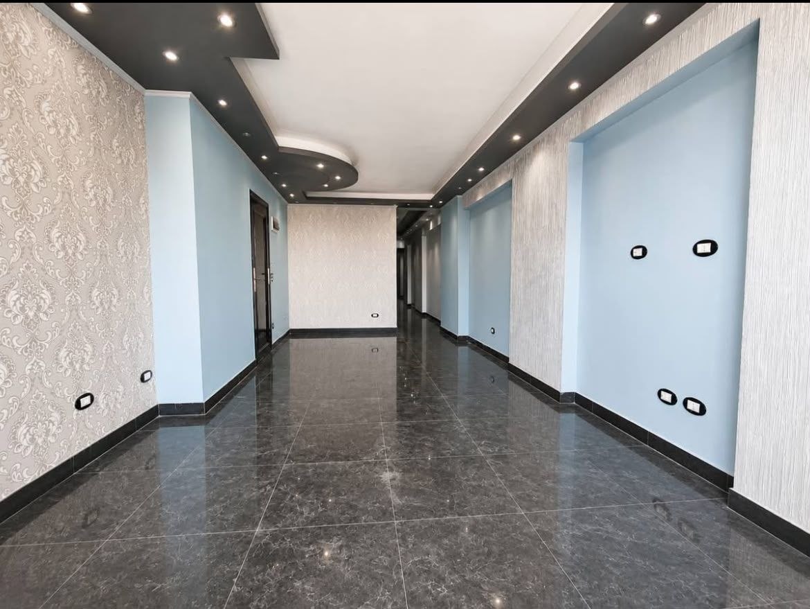 امتلك شقتك بإطلالة مميزة على نادي سبورتنج – 120م في قلب الإسكندريه! 🏡💎