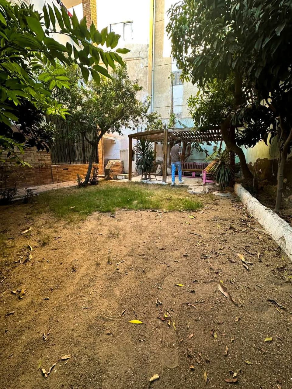 🌿 فرصة نادرة لأصحاب الذوق الرفيع والمستثمرين.. فيلا مستقلة بموقع راقي جداً في بيانكي 🏡✨