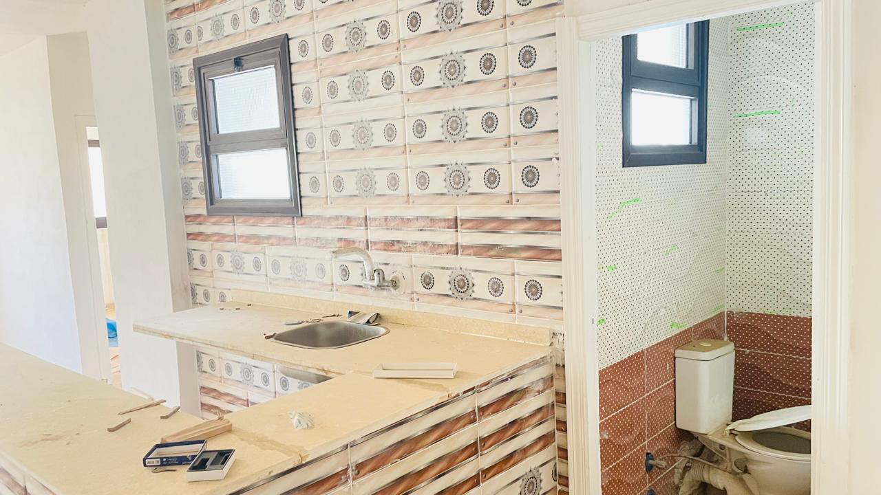 شقه للبيع بمنتجع ميرلاندا سيدى كرير