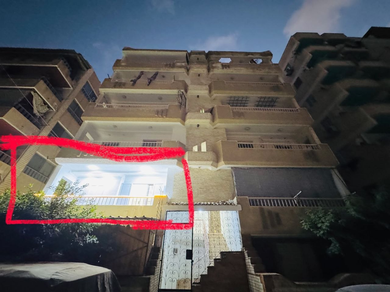 شاليه للبيع في العجمي مساحه وتشطيب (74)