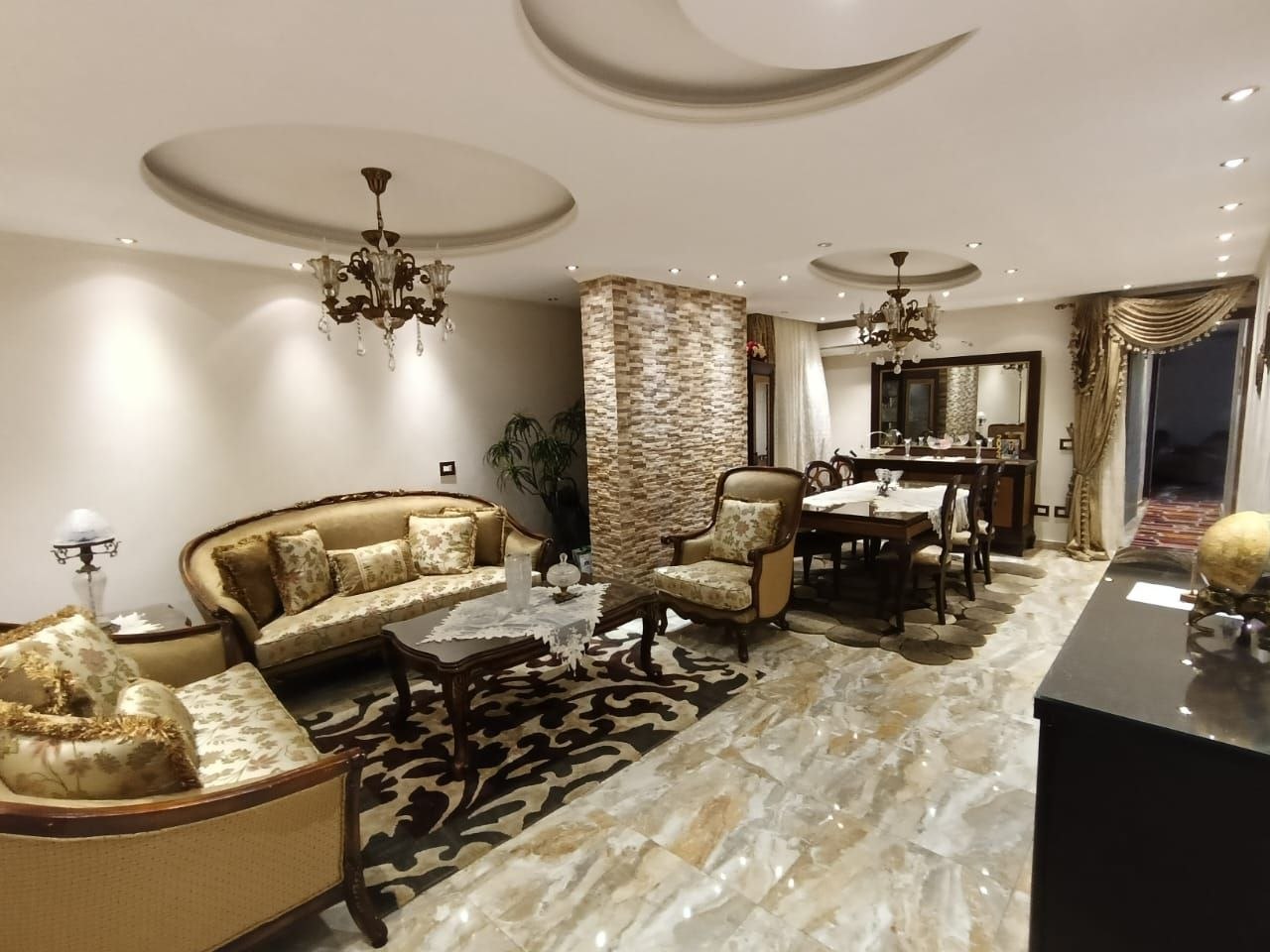 🏡 فرصة مميزة للسكن الراقي في قلب جليم – شارع أبو قير! ✨