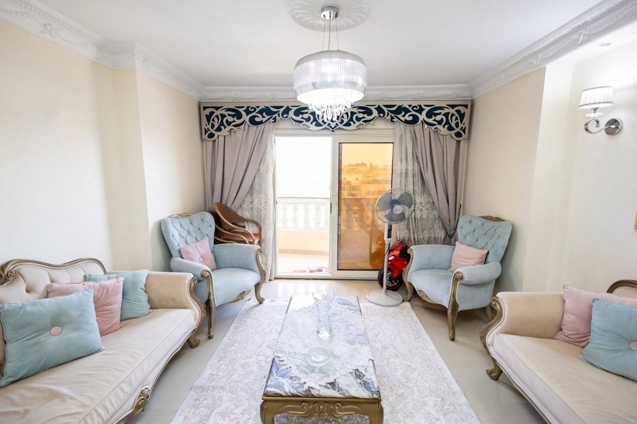 🏡 امتلك شقتك في قلب جليم – خطوات من شارع أبو قير | ماستر وإطلالات مفتوحة ✨