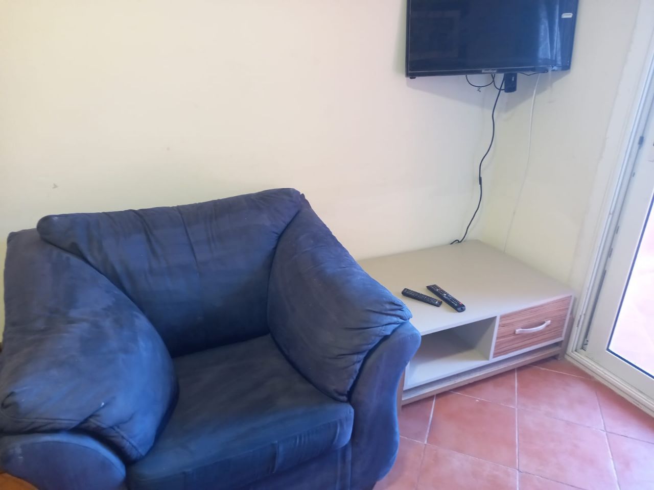 شاليه للبيع باارض الحفلات