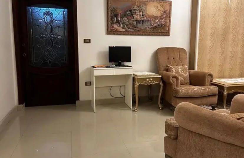 شقه للبيع في لوران