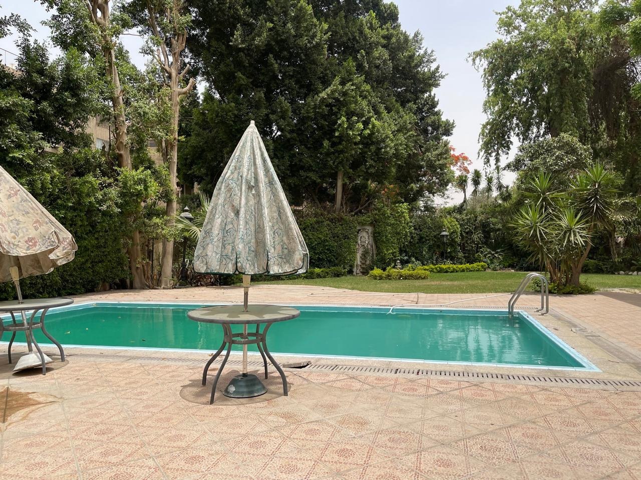 🏡✨ فرصة استثنائية لامتلاك فيلا فاخرة في سرايات المعادي ✨🏡  💎 الفخامة والخصوصية في أرقى مناطق المعادى
