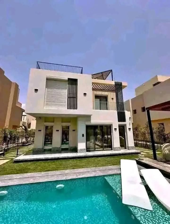 فرصة مميزة لامتلاك فيلا Standalone من SODIC في القاهرة الجديدة!
