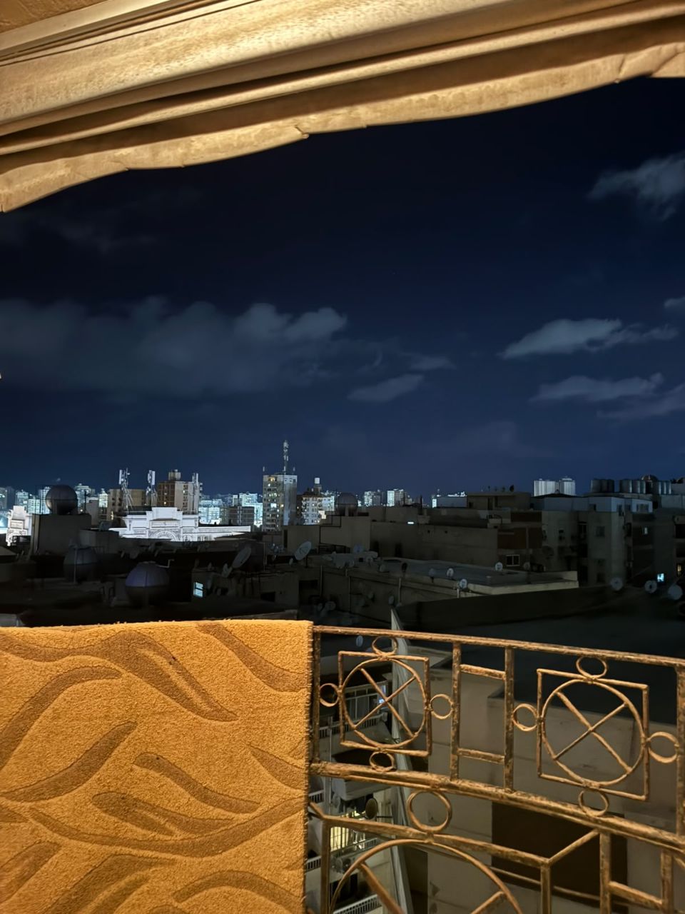 شقه للبيع في سموحه ش كمال الدين صلاح