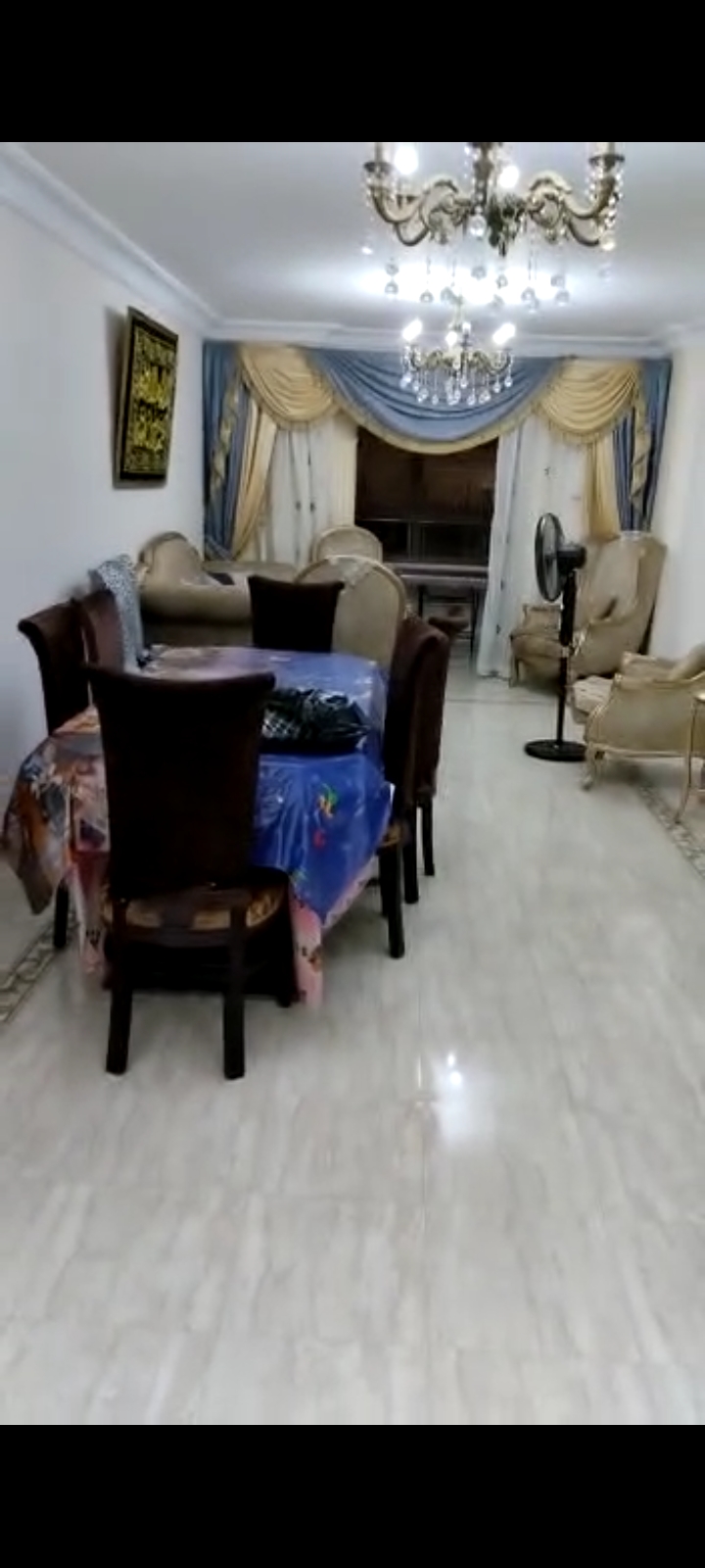 شقه للايجار بالنزهه الجديده
